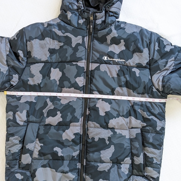 CHAMPION Hooded Puffer Winter Jacket - Picture 12 of 13